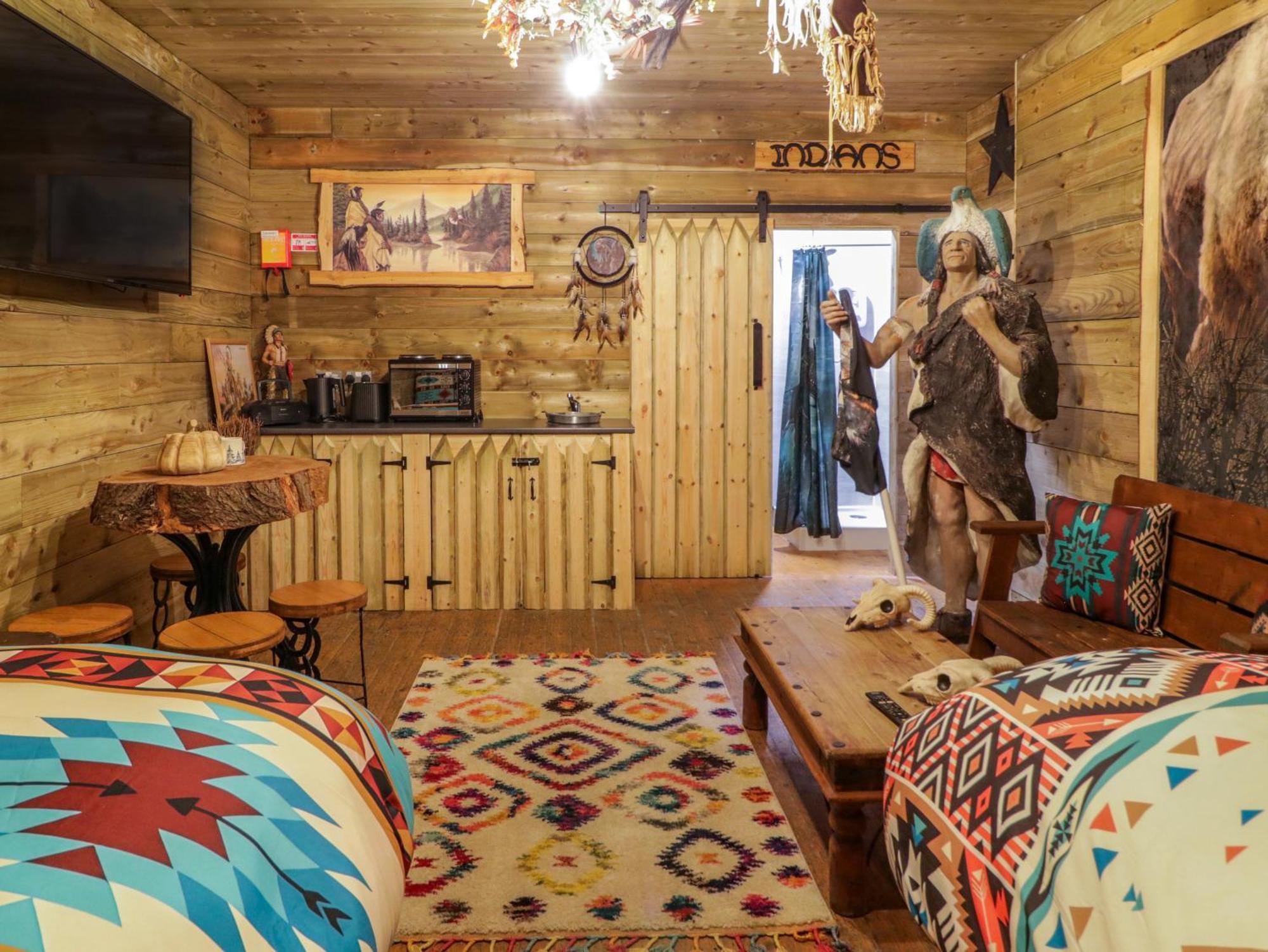 Apache Falls Lodge Лимавади Екстериор снимка